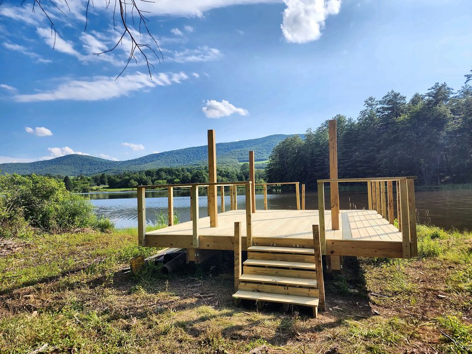 Lakeside deck and stairs, 2023