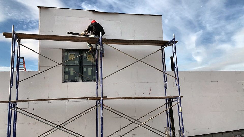 Finish coat from scaffold, 2019