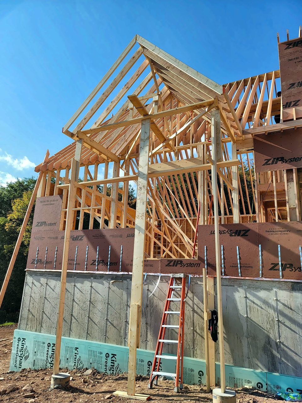 Gable and truss framing on a new build, 2021