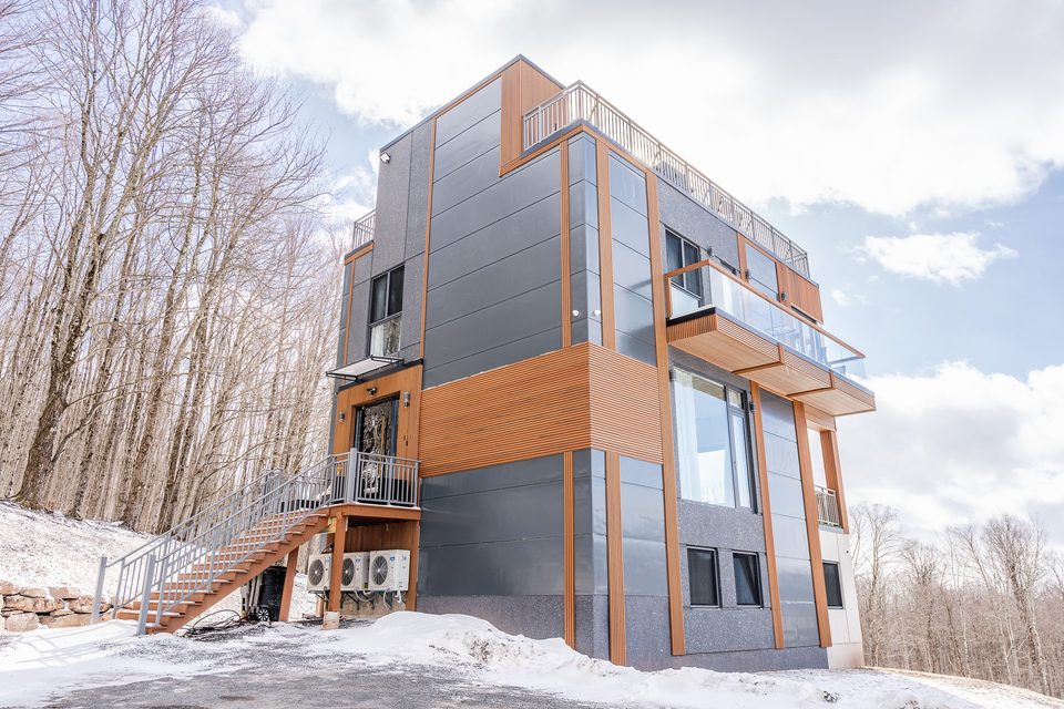 Exterior in winter, February 2024